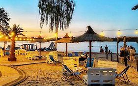 Hotel Sanvit Lake Resort & Spa